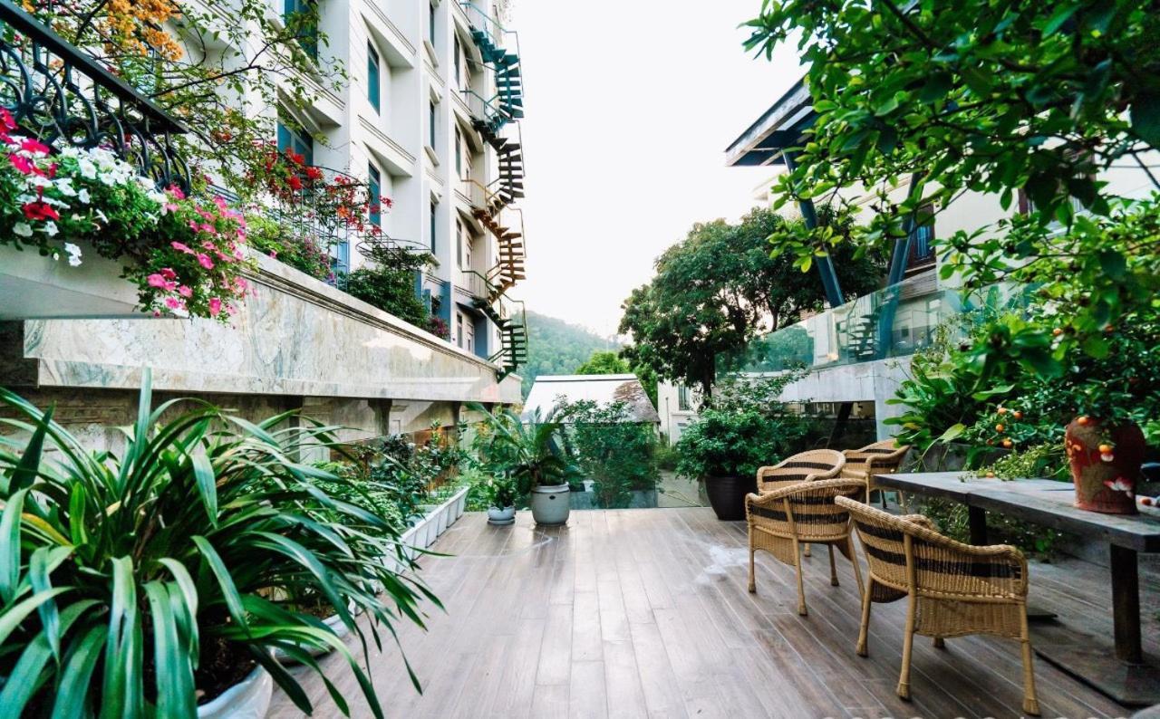 Lake Hills Hotel 下龍 外观 照片